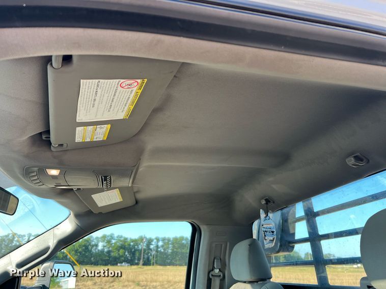 image for item NA9011 2017 Ford F450 Super Duty XL  flatbed truck