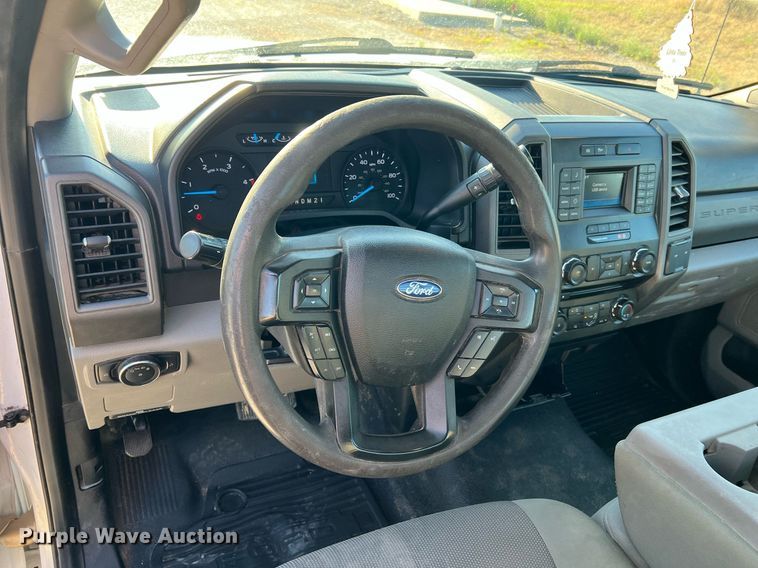 image for item NA9011 2017 Ford F450 Super Duty XL  flatbed truck