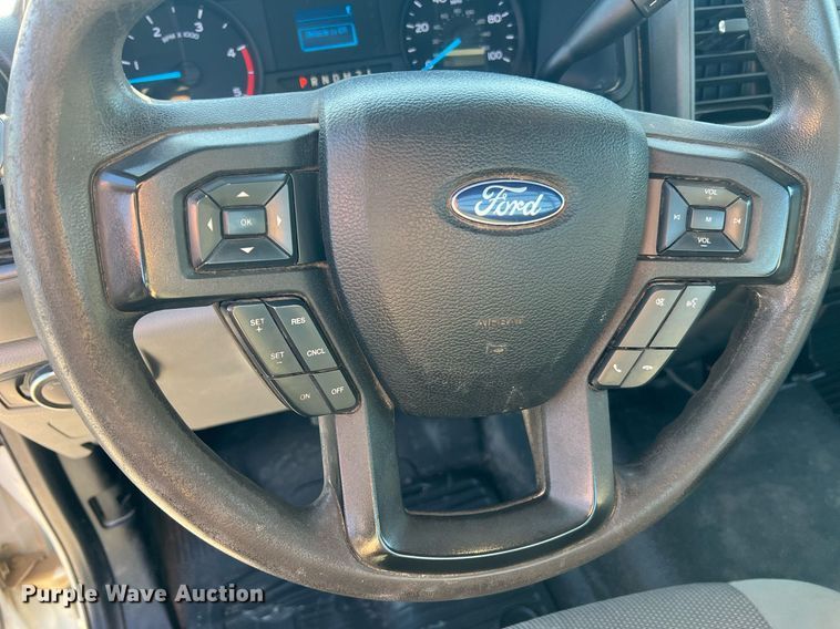 image for item NA9011 2017 Ford F450 Super Duty XL  flatbed truck