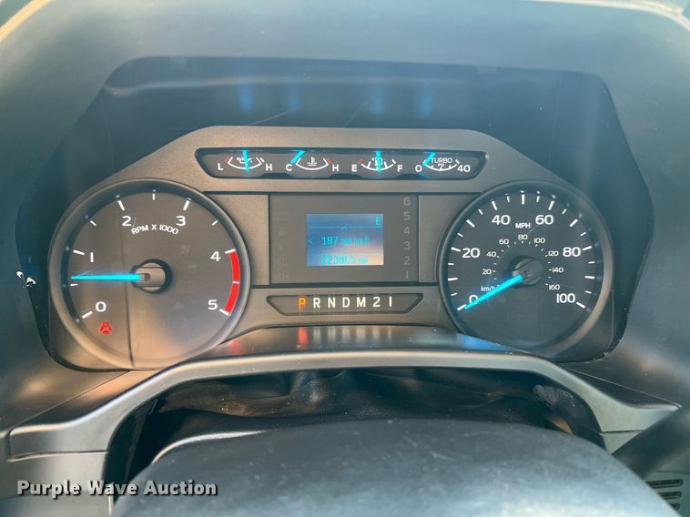 image for item NA9011 2017 Ford F450 Super Duty XL  flatbed truck