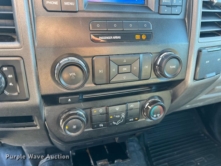 image for item NA9011 2017 Ford F450 Super Duty XL  flatbed truck