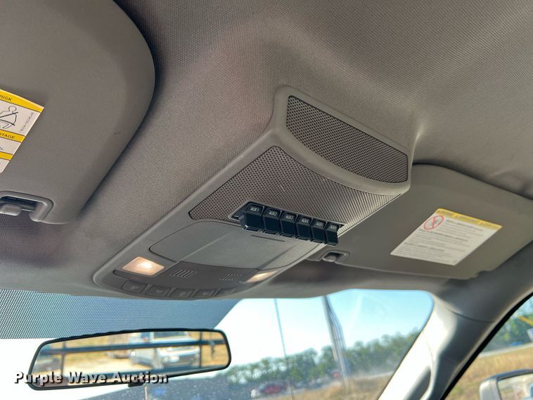 image for item NA9011 2017 Ford F450 Super Duty XL  flatbed truck