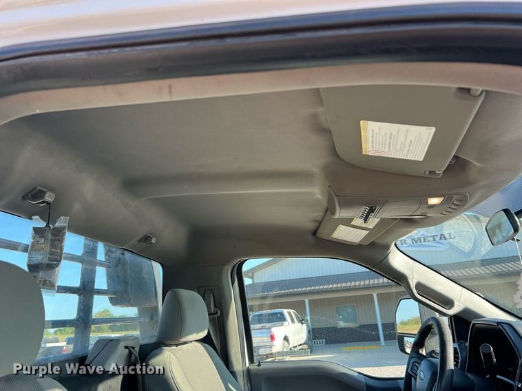 image for item NA9011 2017 Ford F450 Super Duty XL  flatbed truck