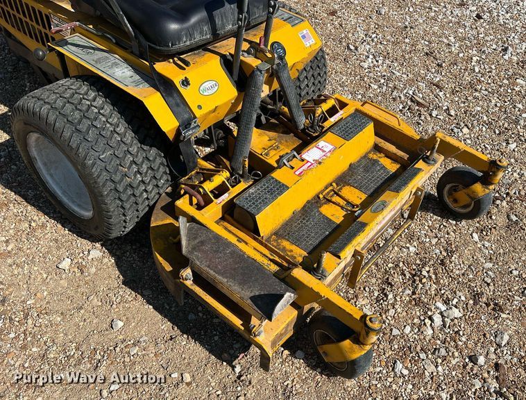 image for item NA9014 2000 Walker MSSD  ZTR lawn mower