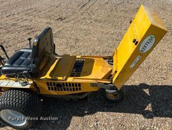 image for item NA9014 2000 Walker MSSD  ZTR lawn mower
