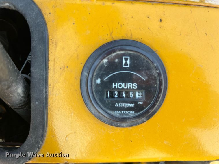 image for item NA9014 2000 Walker MSSD  ZTR lawn mower