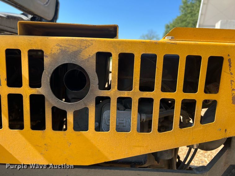 image for item NA9014 2000 Walker MSSD  ZTR lawn mower