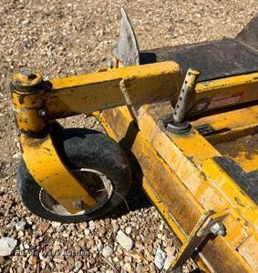 image for item NA9014 2000 Walker MSSD  ZTR lawn mower