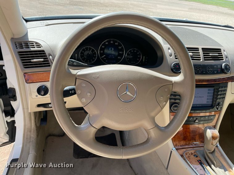 image for item NB9098 2006 Mercedes Benz E350