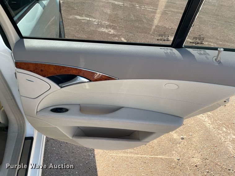 image for item NB9098 2006 Mercedes Benz E350