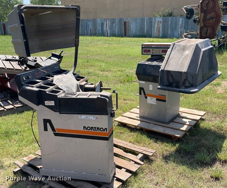 image for item NB9113 (2) Nortron wheel balancers