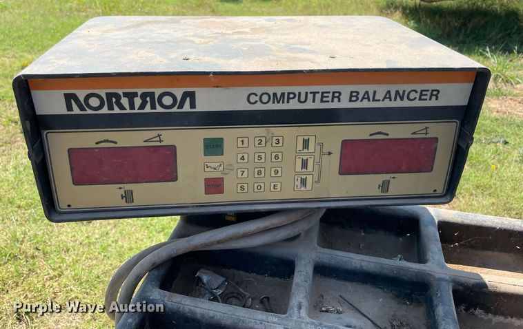 image for item NB9113 (2) Nortron wheel balancers