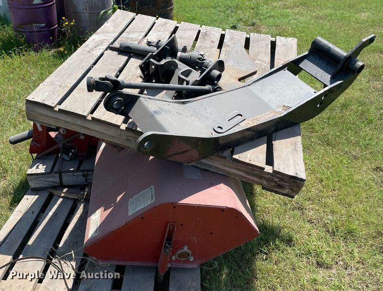 image for item NB9114 Case BRX172  broom