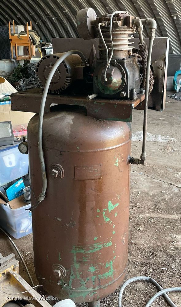 image for item NB9115 Air compressor