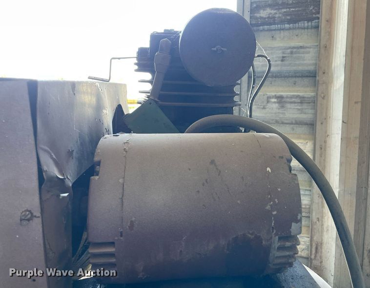 image for item NB9115 Air compressor