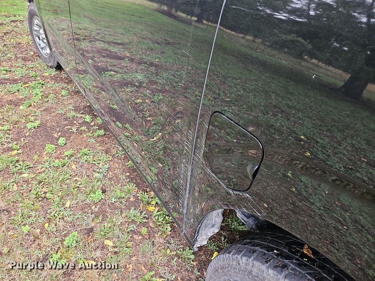 image for item NT9785 2016 Nissan NV3500  van