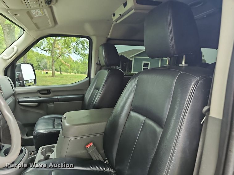 image for item NT9785 2016 Nissan NV3500  van