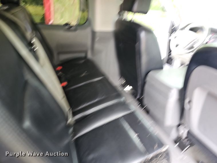 image for item NT9785 2016 Nissan NV3500  van