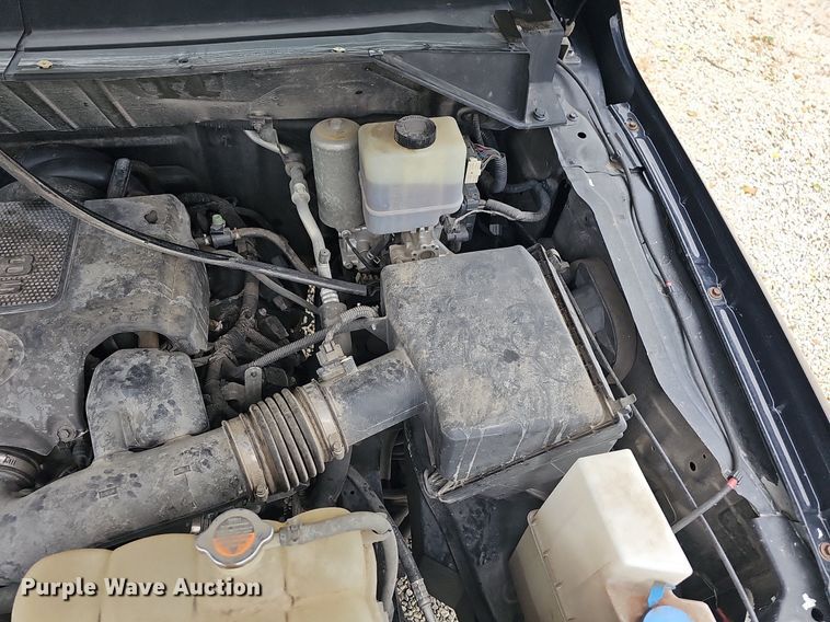 image for item NT9785 2016 Nissan NV3500  van