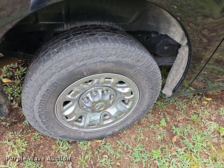 image for item NT9785 2016 Nissan NV3500  van