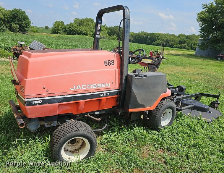 image for item NU9003 Jacobsen ST5111  lawn mower