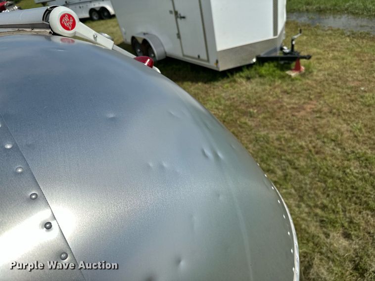 image for item OC9100 2019 Airstream Flying Cloud  camper