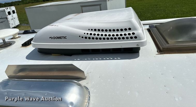 image for item OC9100 2019 Airstream Flying Cloud  camper