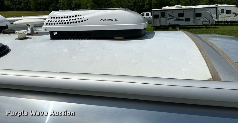 image for item OC9100 2019 Airstream Flying Cloud  camper