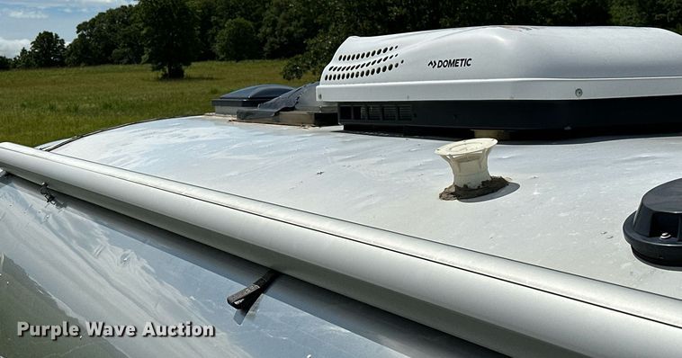 image for item OC9100 2019 Airstream Flying Cloud  camper