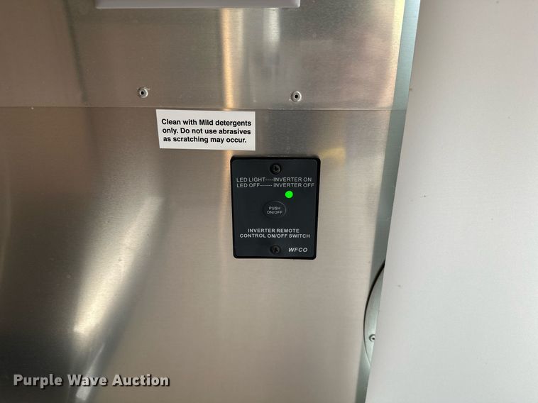 image for item OC9100 2019 Airstream Flying Cloud  camper