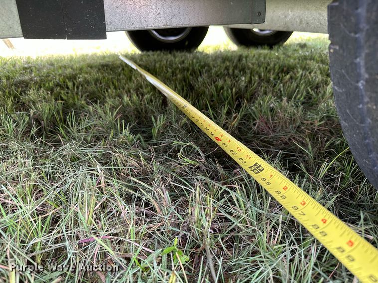 image for item OC9100 2019 Airstream Flying Cloud  camper