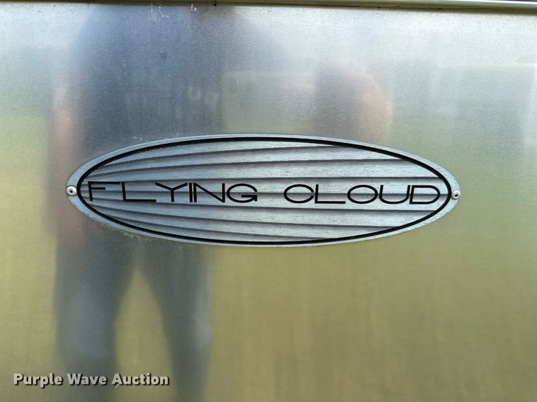 image for item OC9100 2019 Airstream Flying Cloud  camper