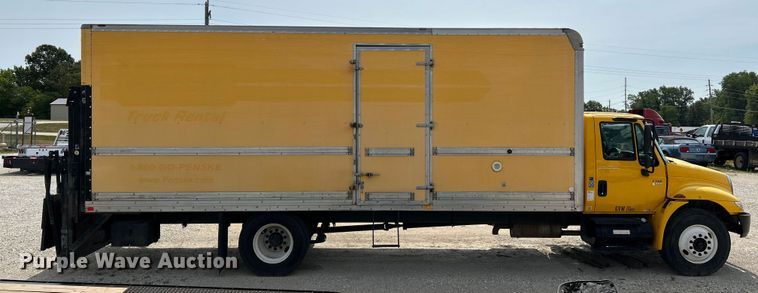 image for item OK9654 2006 International 4300  box truck