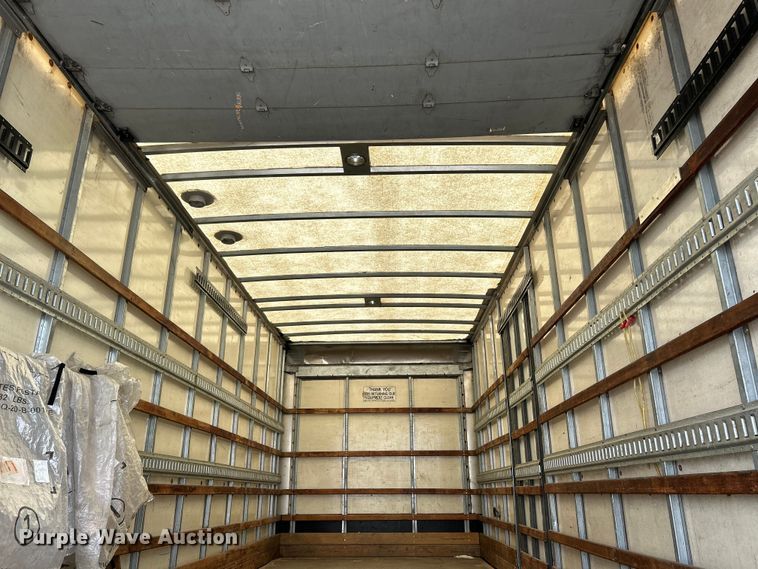 image for item OK9654 2006 International 4300  box truck