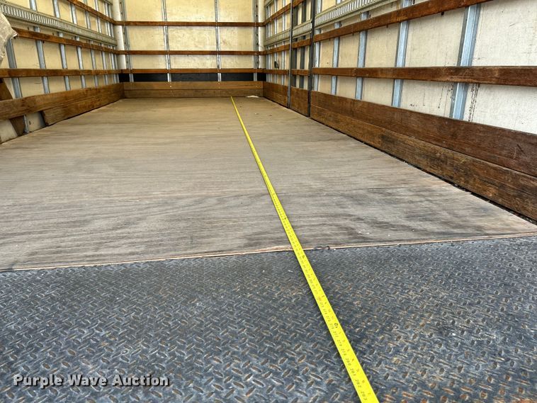 image for item OK9654 2006 International 4300  box truck