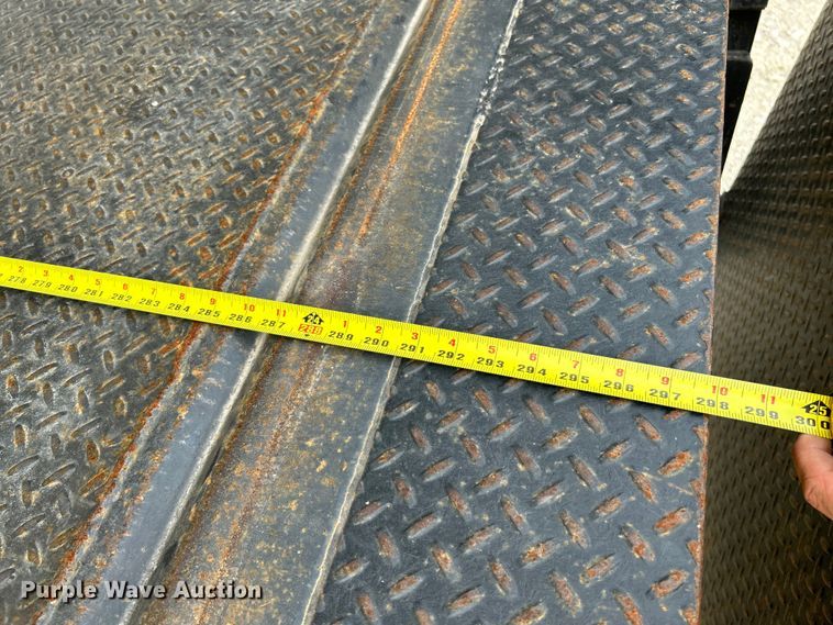 image for item OK9654 2006 International 4300  box truck