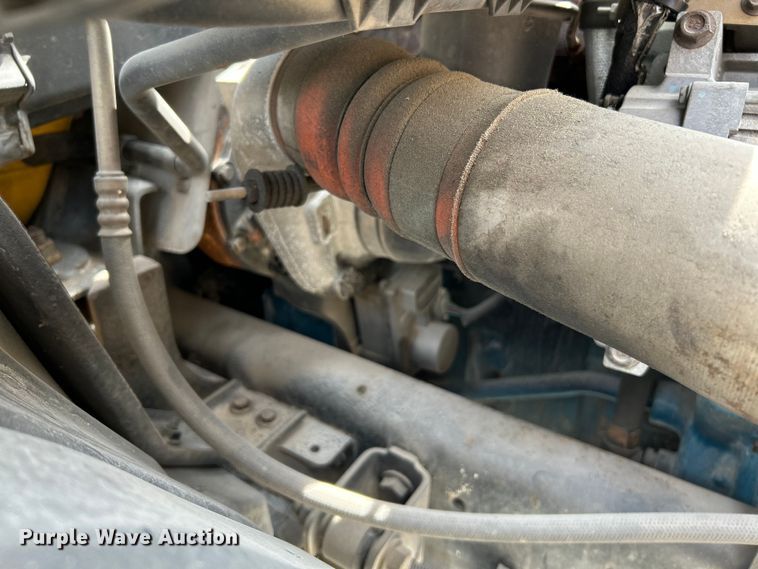 image for item OK9654 2006 International 4300  box truck