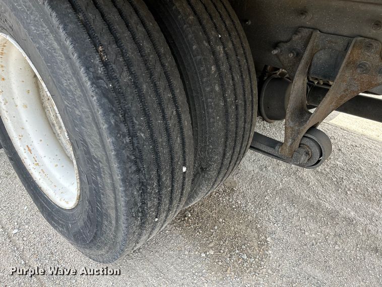 image for item OK9654 2006 International 4300  box truck