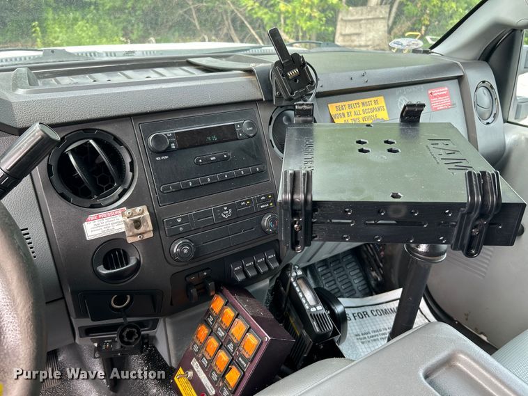 image for item OK9663 2012 Ford F550 Super Duty  Crew Cab crane truck