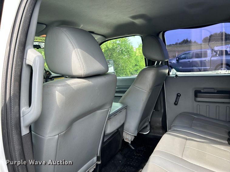 image for item OK9663 2012 Ford F550 Super Duty  Crew Cab crane truck