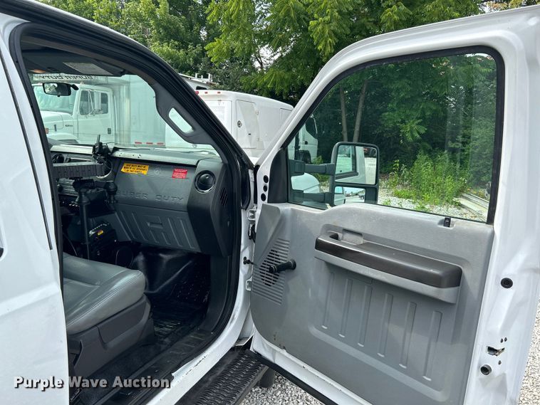 image for item OK9663 2012 Ford F550 Super Duty  Crew Cab crane truck