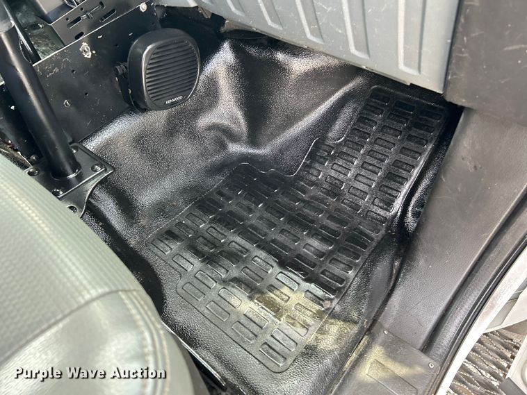 image for item OK9663 2012 Ford F550 Super Duty  Crew Cab crane truck