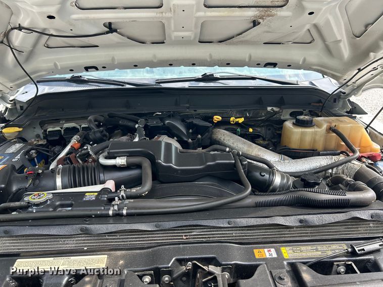 image for item OK9663 2012 Ford F550 Super Duty  Crew Cab crane truck