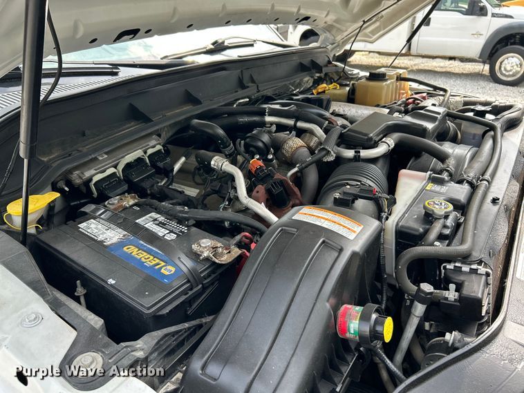 image for item OK9663 2012 Ford F550 Super Duty  Crew Cab crane truck