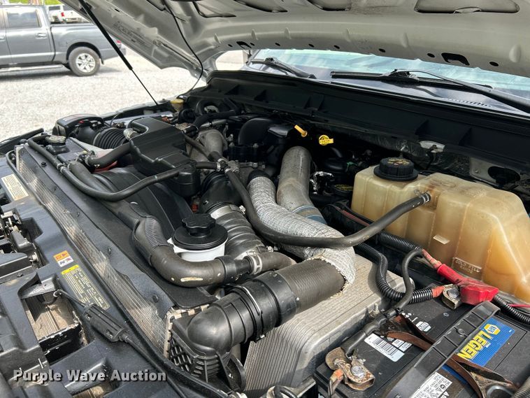 image for item OK9663 2012 Ford F550 Super Duty  Crew Cab crane truck