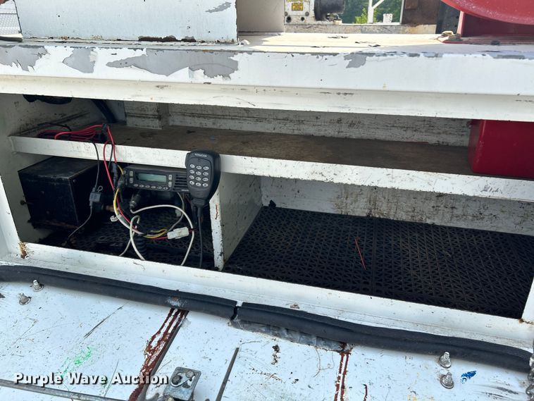 image for item OK9663 2012 Ford F550 Super Duty  Crew Cab crane truck