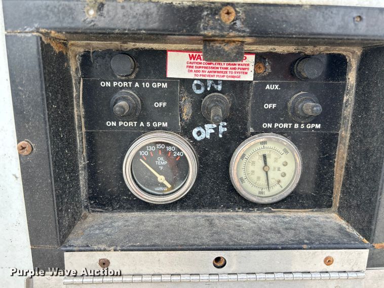 image for item OK9663 2012 Ford F550 Super Duty  Crew Cab crane truck