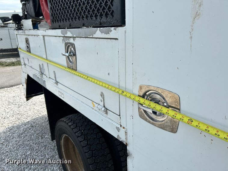 image for item OK9663 2012 Ford F550 Super Duty  Crew Cab crane truck