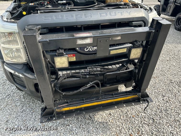 image for item OK9663 2012 Ford F550 Super Duty  Crew Cab crane truck