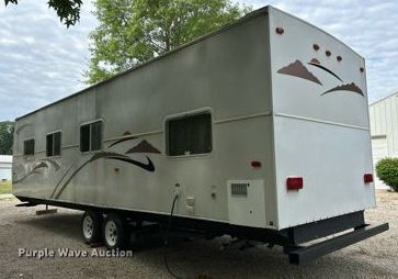 image for item OK9666 2006 Monaco Coach Holiday Rambler  camper